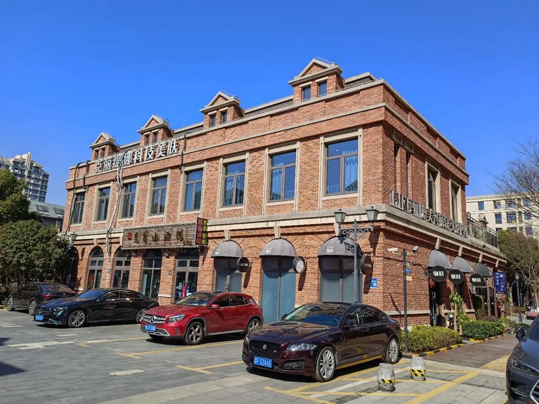 嘉定区旁边的网络公司旁