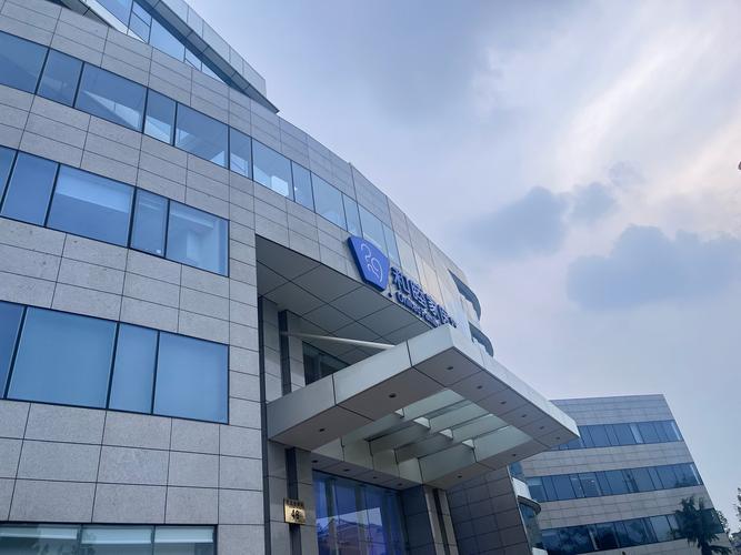 北京十月呵护网络公司