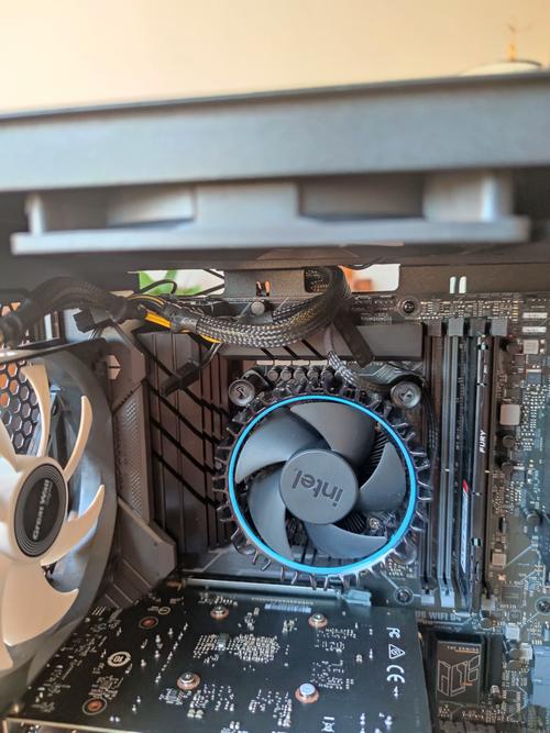 2016什么主板cpu套装好