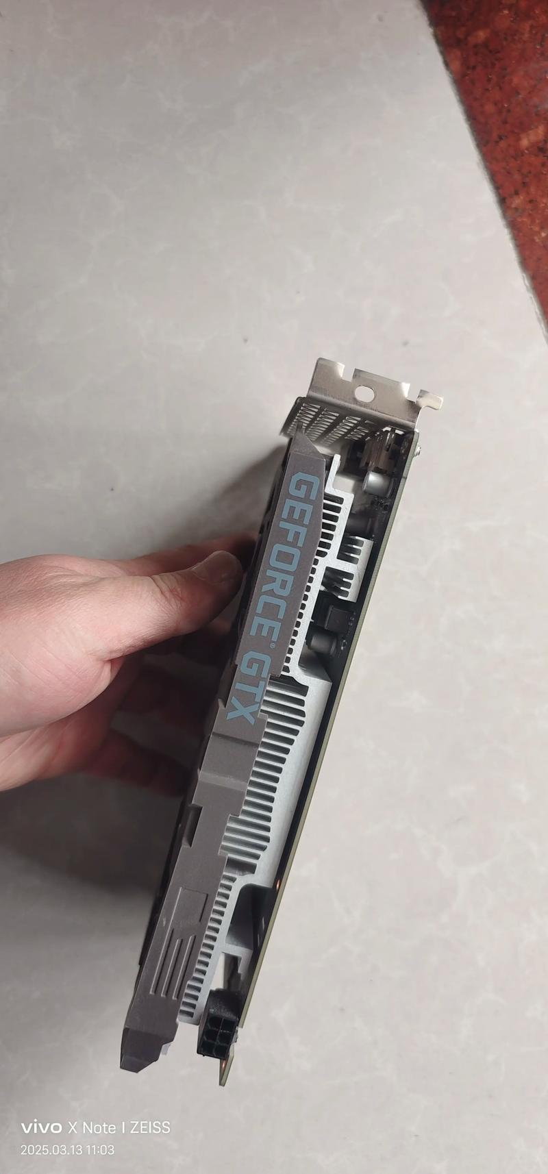 e5电脑配置游戏