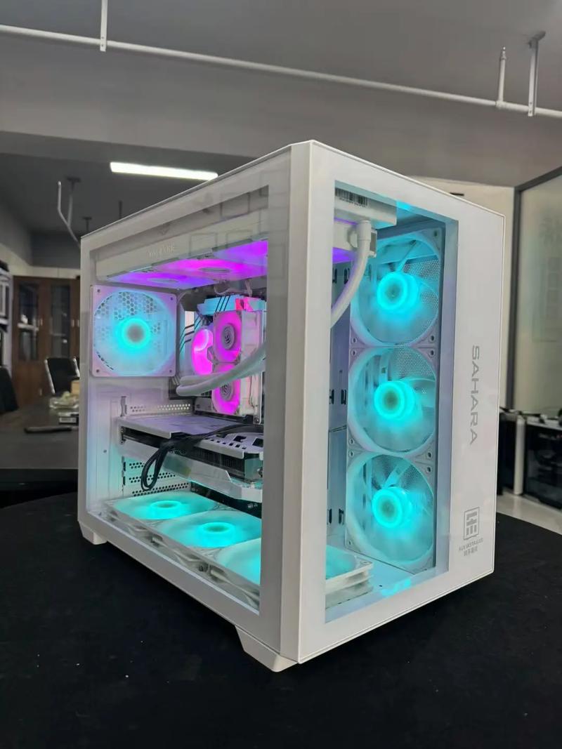 组装高配置游戏电脑