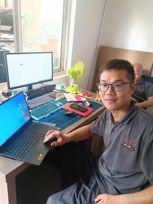 中山网络公司陈敬文