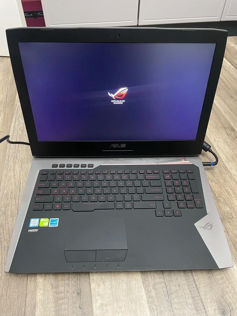 华硕一万多电脑配置