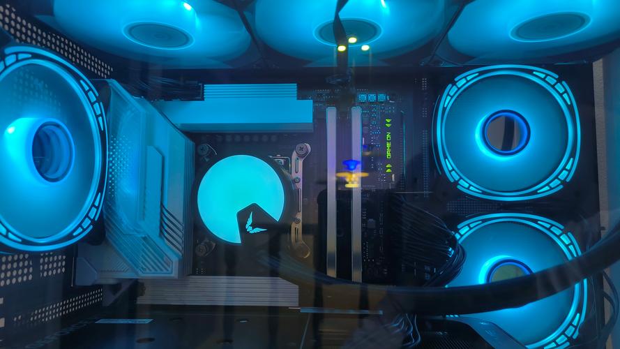 玩大型CPU，技术与娱乐的碰撞与融合