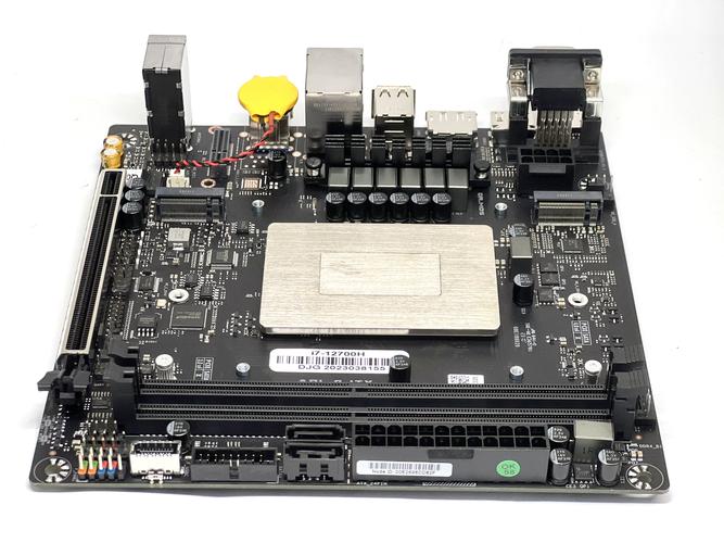 主板搭载CPU,计算机系统的基础