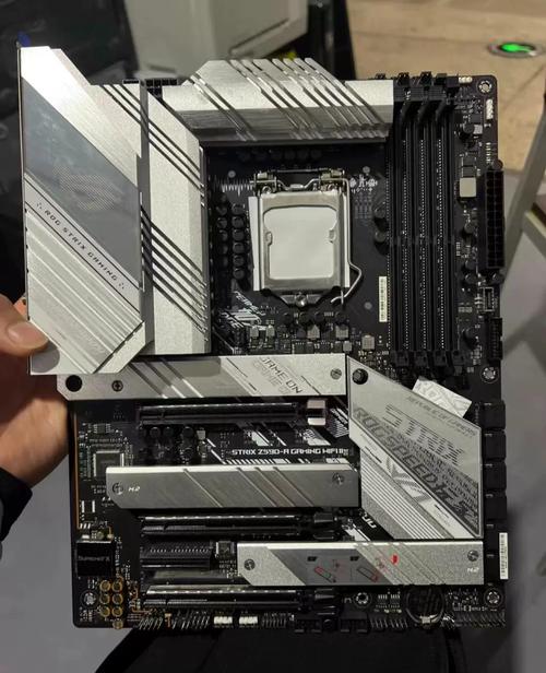 华硕945主板支持的CPU型号