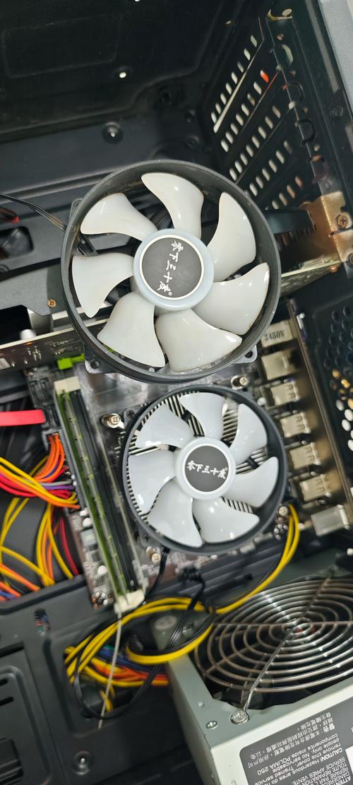 如何解决CPU风扇散热问题?