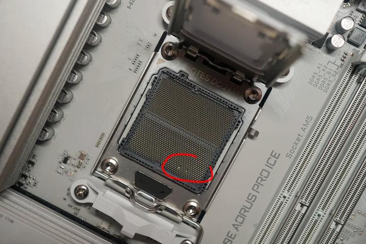 为什么主流CPU插槽这么重要?