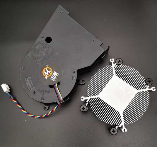 一、侧吹式CPU风扇的核心优势