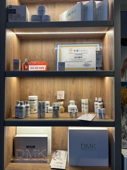 良好的化妆品商城,构建消费者信任的桥梁