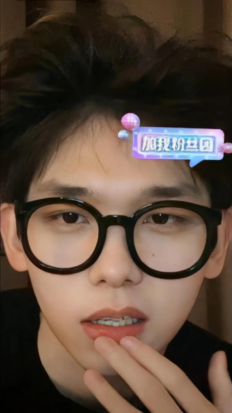 如何在抖音赞中脱颖而出？一招搞定小八