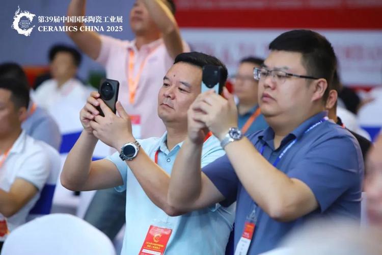 站在技术时代的厦门,百斯特在科技领域引领未来