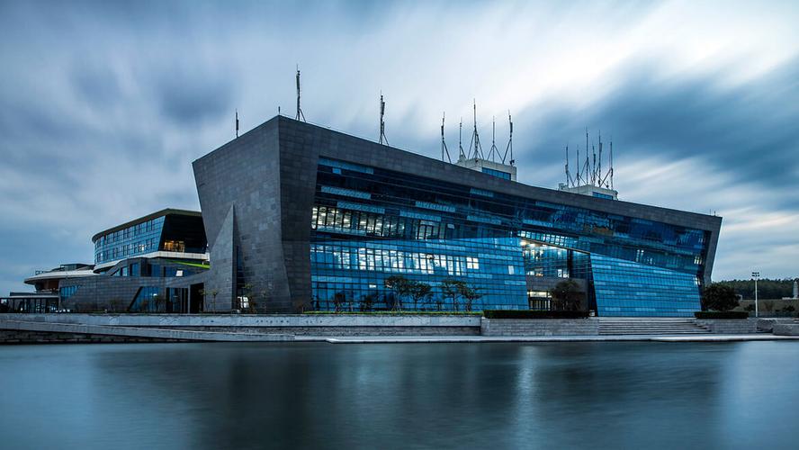 网龙网络有限公司，互联网行业的领先者