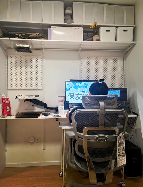 躺着办公，转眼即现，萍乡二手电脑指南