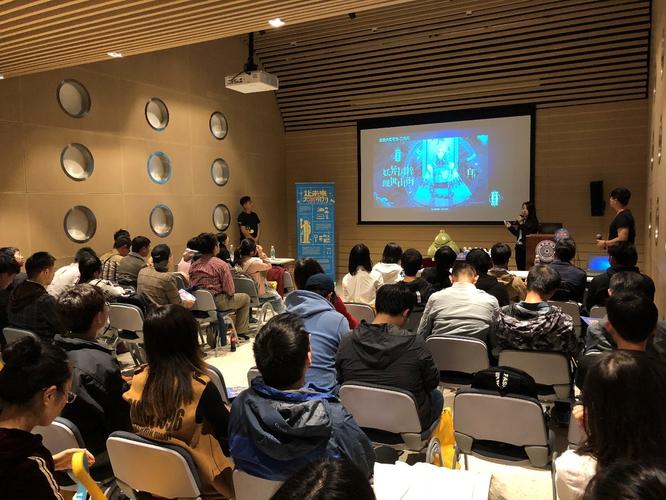 专家解答，上海万户网络刘艺博，网络技术专家，助力您的网络成长