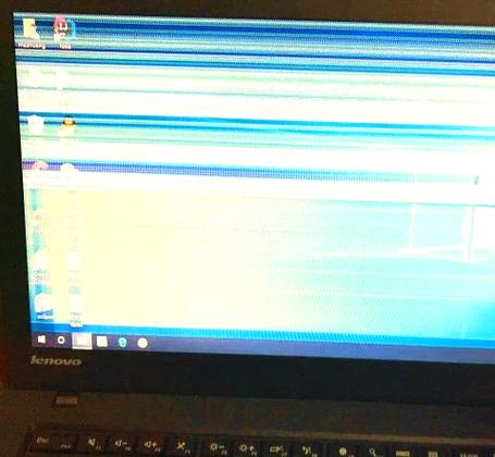 台式电脑屏幕闪烁，隐藏的硬件挑战