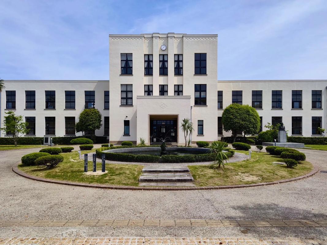 最新 updates on school closure