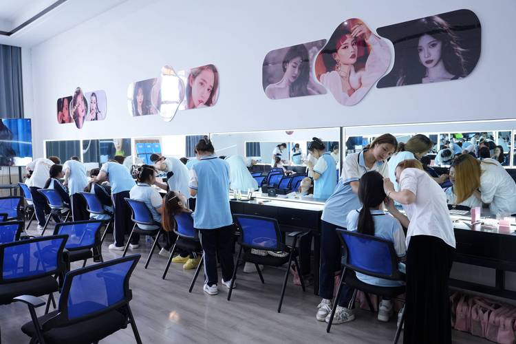 专业iates 专业刷粉 专业运营