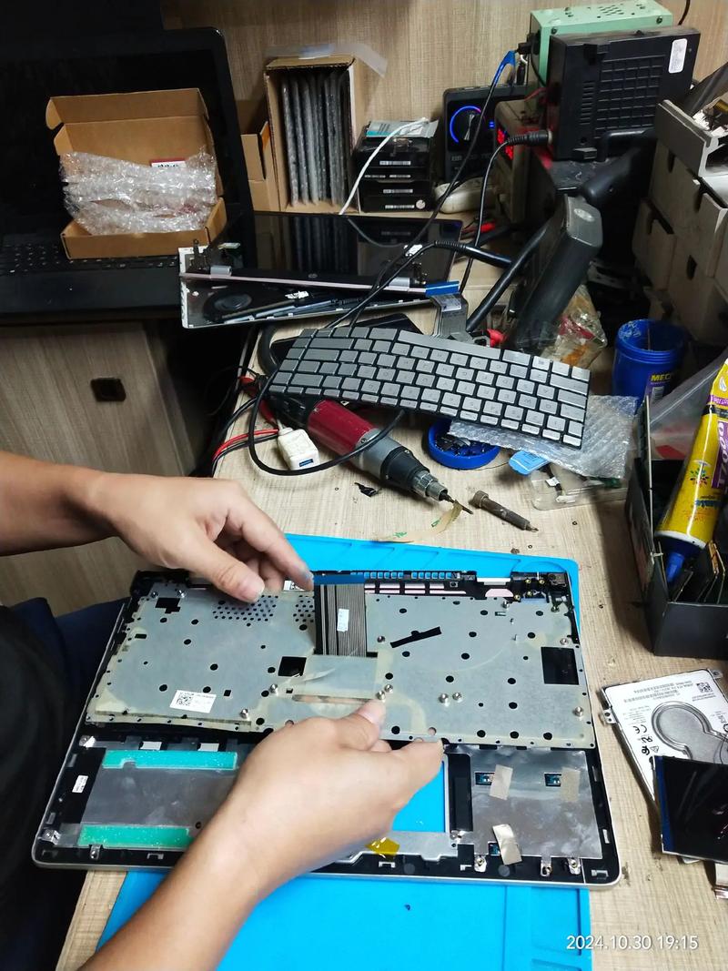 键盘指法练习+拆机拆解，让笔记本电脑变高效！