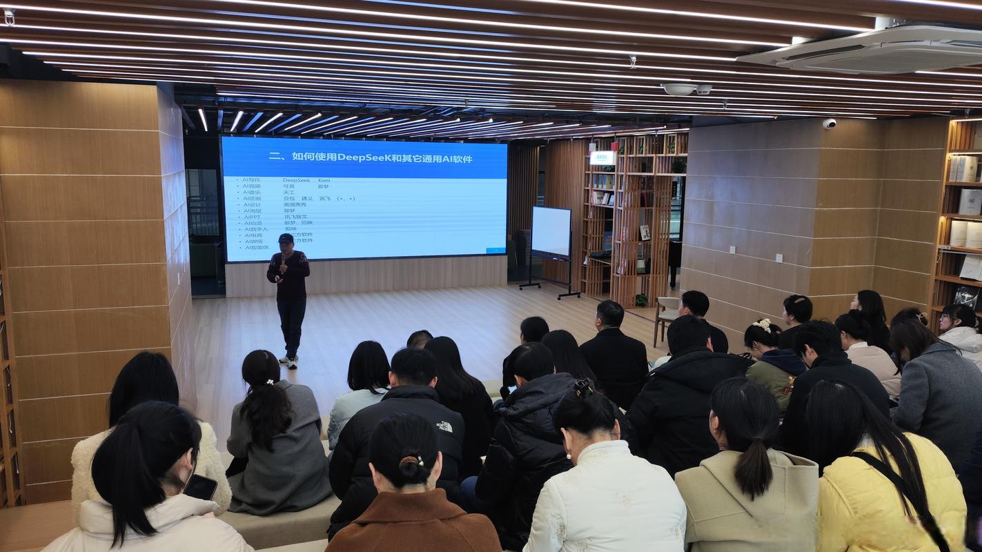 上海蜂鸟网络科技，领导AI时代的职场新范式