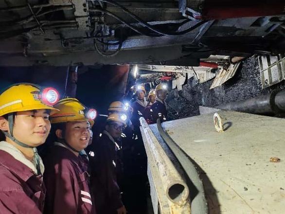 疫情前杨柳煤矿，设备故障与人员伤亡的严峻挑战