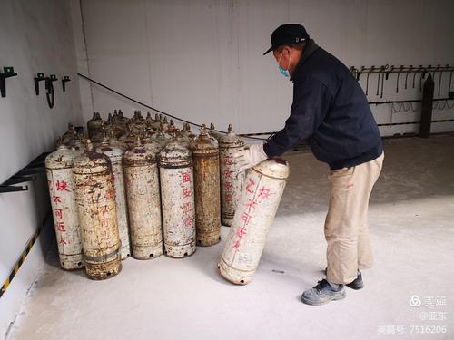 鹤庆疫情打麻将最新消息，共度疫情、共进生活