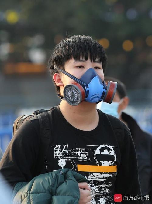 林东,抗击疫情的新范式