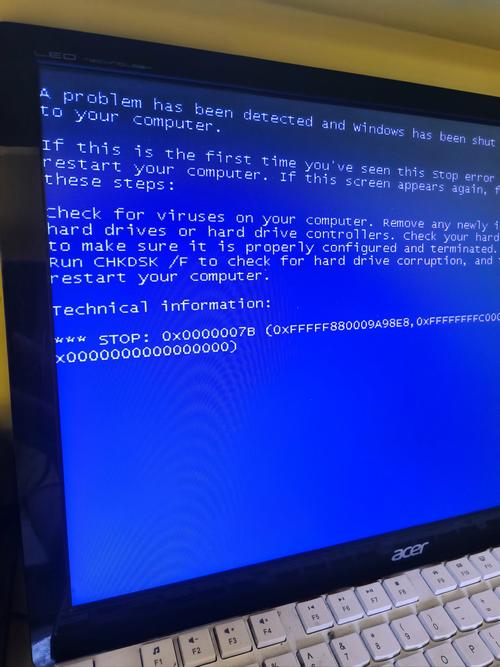 1.破坏的硬件导致蓝屏