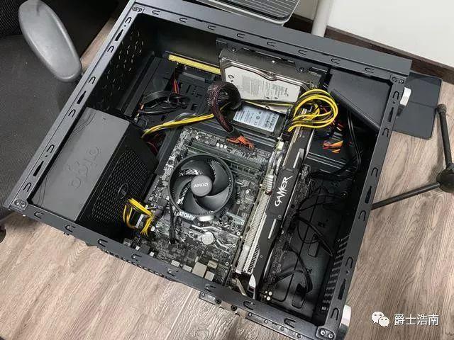 电脑组装视频，从步骤到成功！