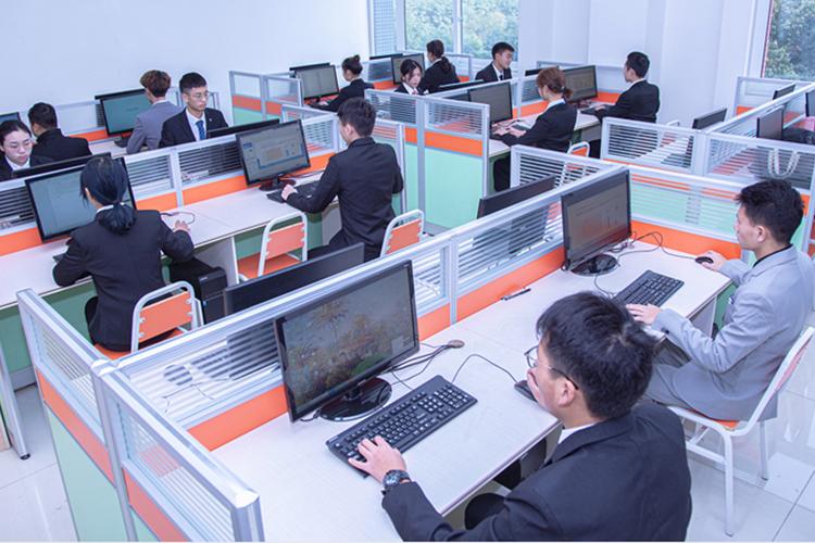 游戏电脑，一场与技术的较量