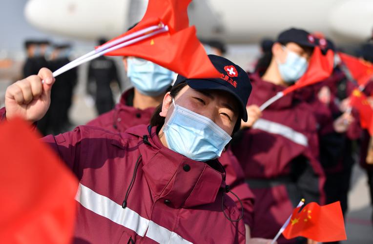 西安疫情支援，全国医疗力量挺直 ahead！