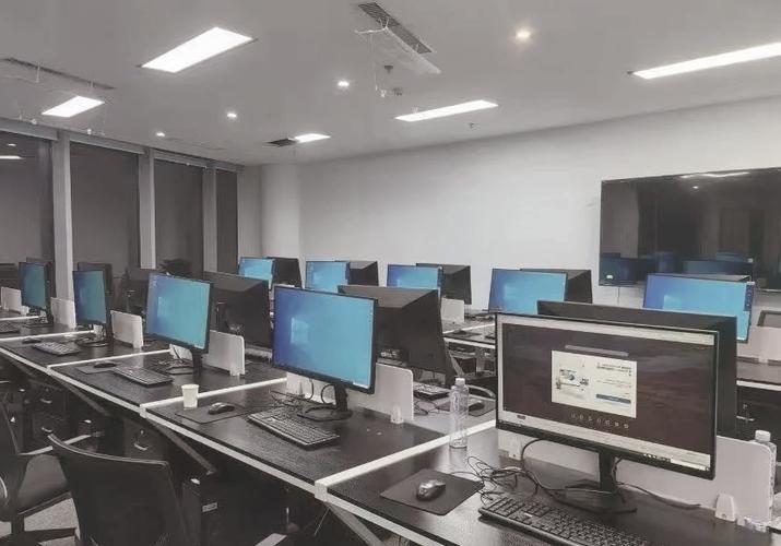 电脑租赁中的噪音陷阱,让你的电脑真正运行顺畅