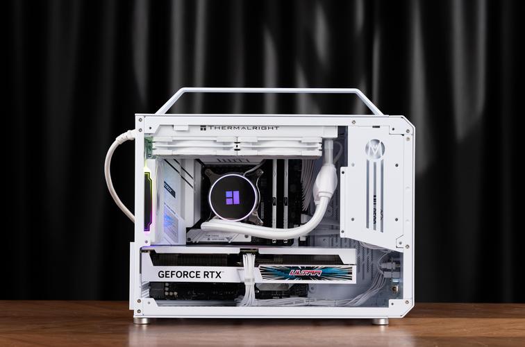 机箱与内存条的完美结合