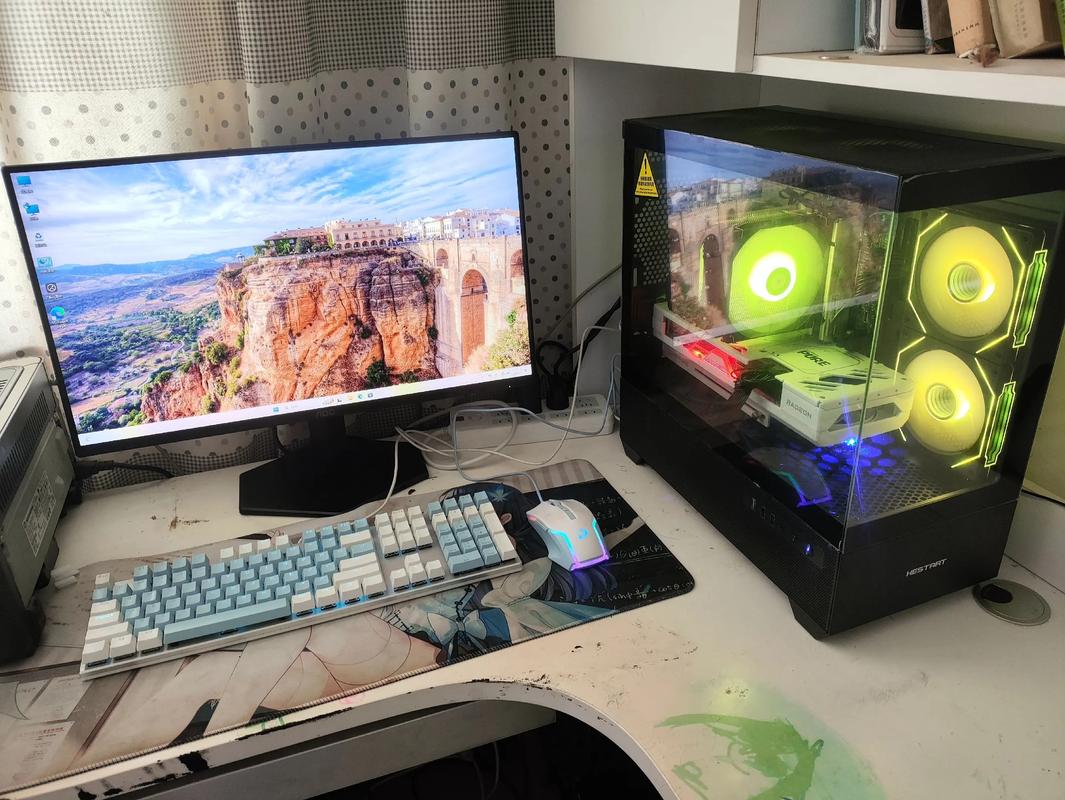 上海二手电脑推荐，从设计师到收藏家的收藏之旅