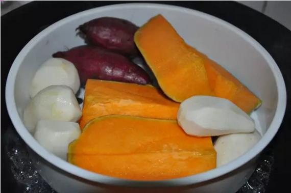 小红薯点赞自助平台，立即刷取死粉，让小红薯走红