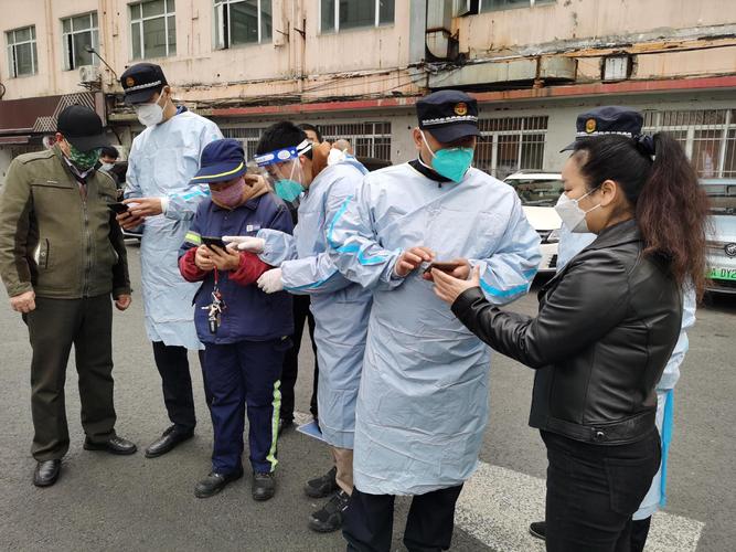 对于裴家村的居民来说,疫情防控工作非常关键。他们需要特别注意以下几点