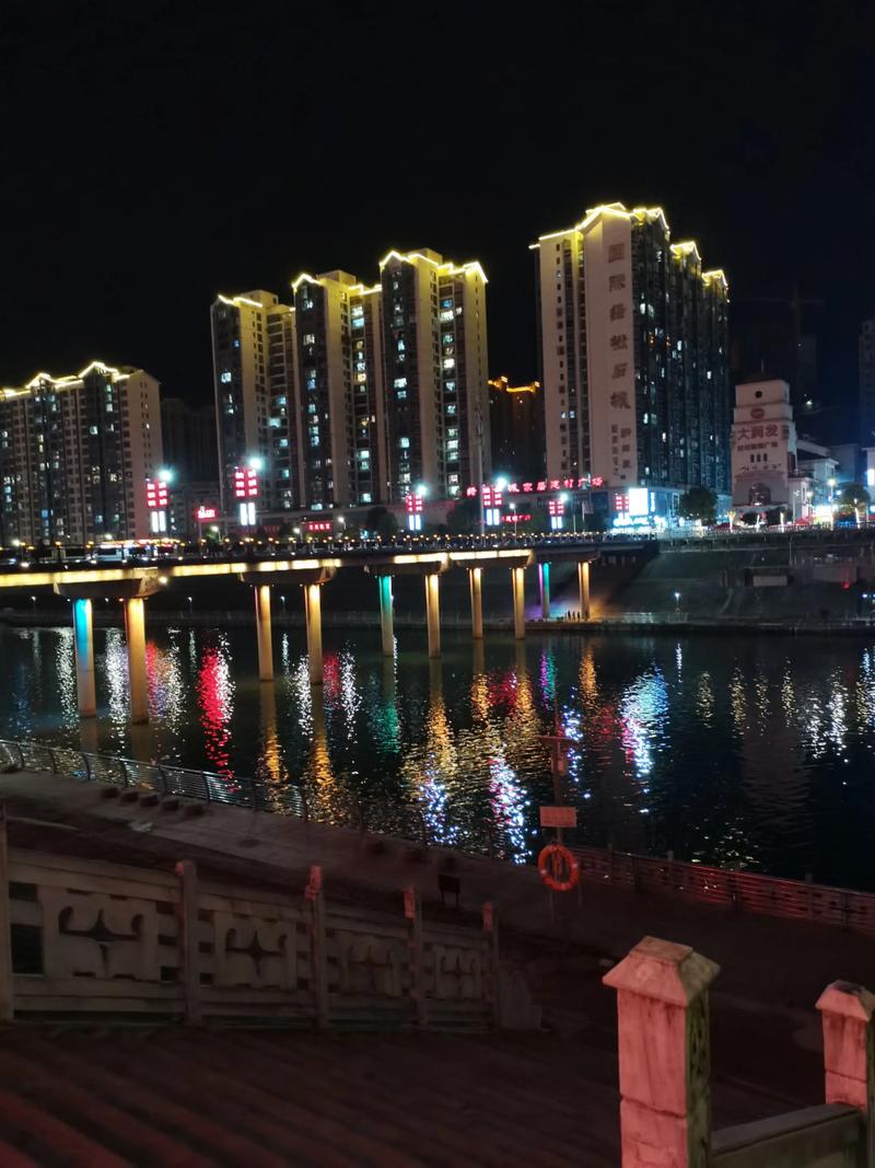 论十堰，城市之光，建设之都，未来可期？