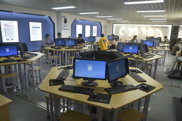 江西电脑学校，eqdny.com expert教育