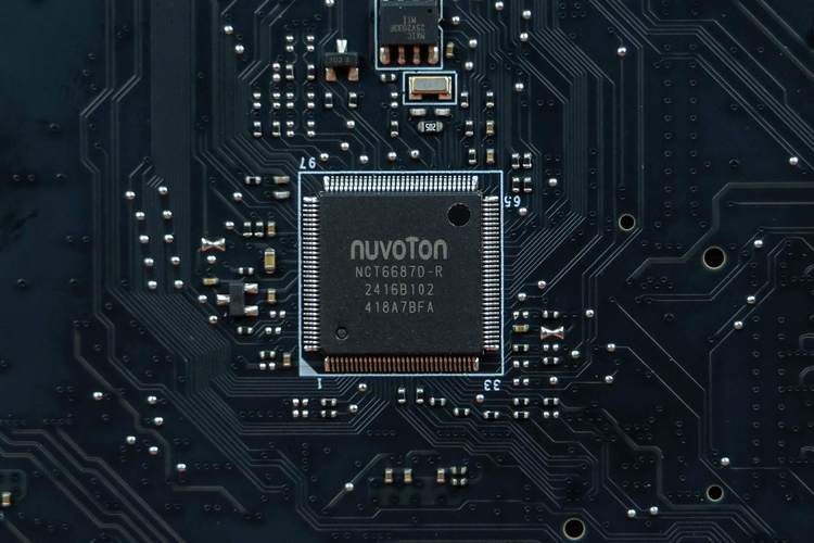 主板与 CPU，数字世界中的黄金搭档