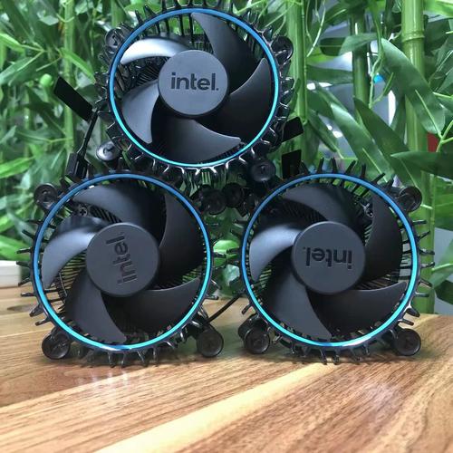 英特尔酷睿i7 cpu风扇转速多少正常