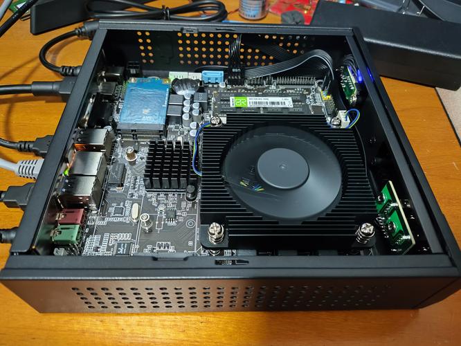 小机箱配置好的电脑