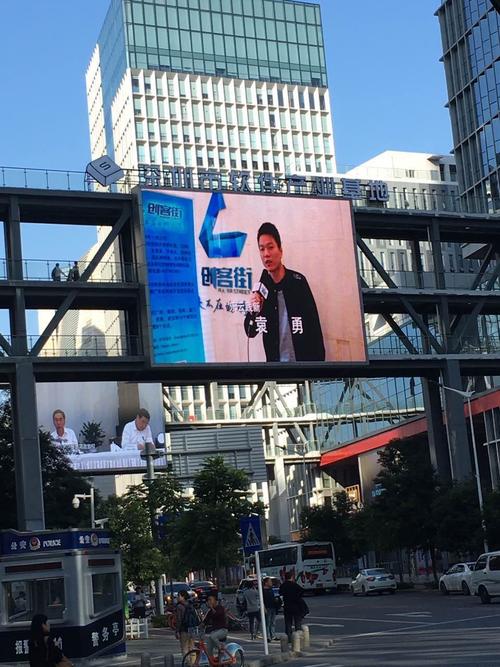 东莞网络公司首荐乐云seo