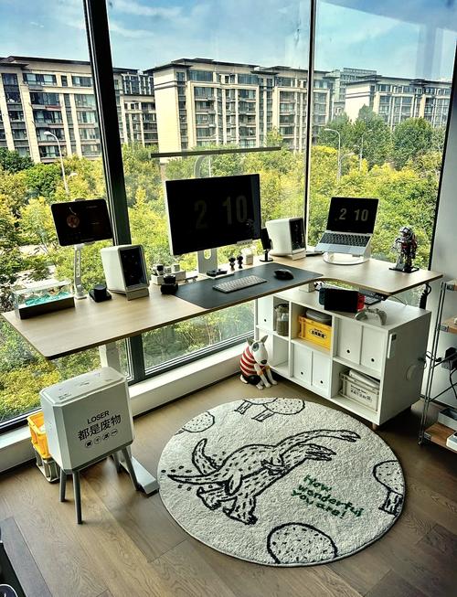 电脑桌定制,你的理想办公空间