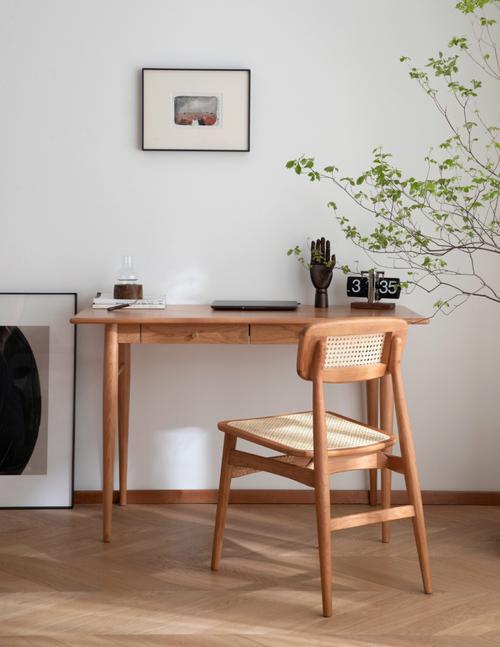 让书桌成为你的舒适之源