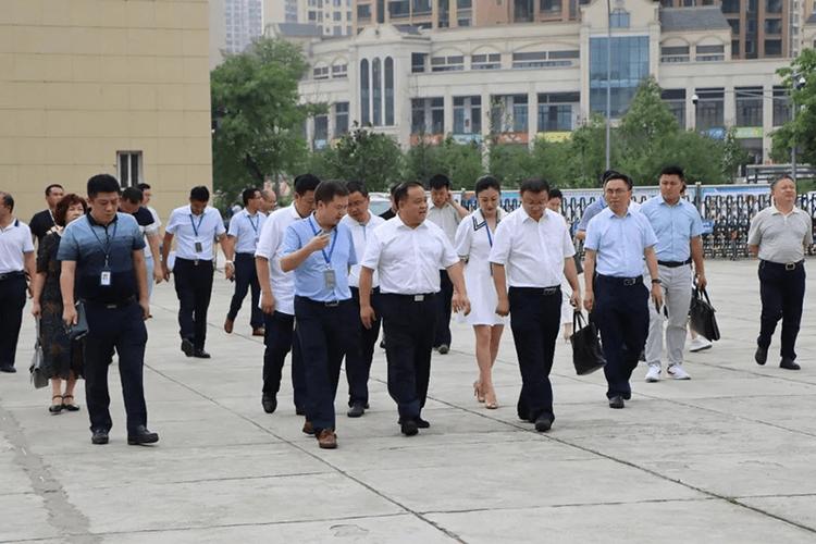 南充一中疫情最新动态，共克时艰，共克时艰