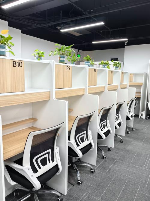 电脑室配置，你的理想学习空间？