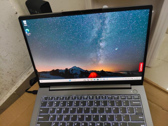 联想笔记本电脑Y45，轻松办公的好帮手