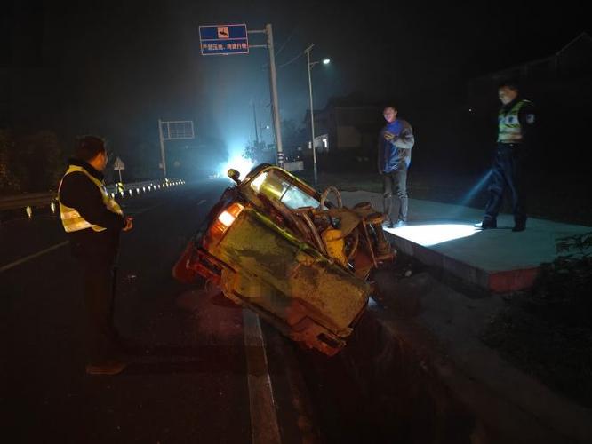 灌云疫情，黑车危机Deep Dives into 阻碍出行的黑车现象