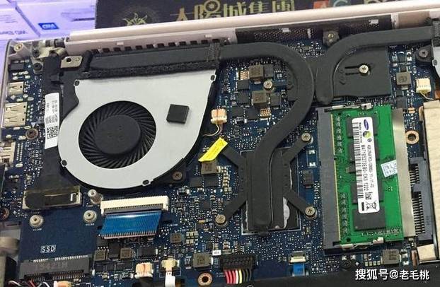 拆解CPU风扇,理解电脑内部结构的基石