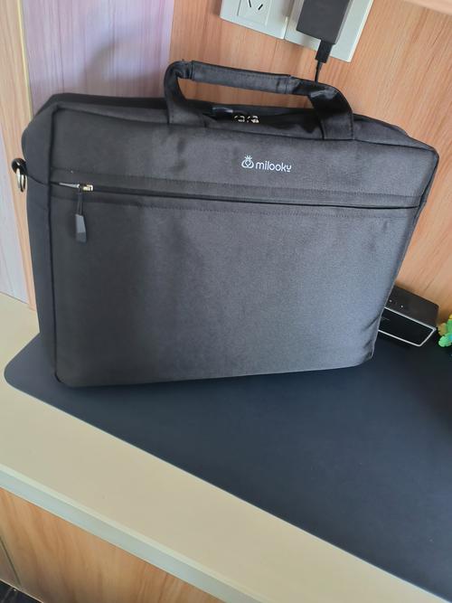 35元笔记本电脑包，专业配置，轻松搞定你的办公需求